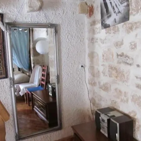 Appartement Zeitfenster Betina (Sibenik-Knin)