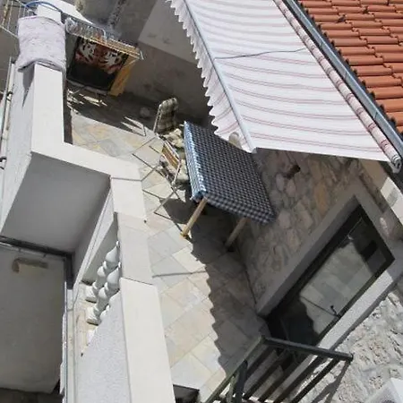 Zeitfenster Lägenhet Betina (Sibenik-Knin)